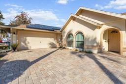 Picture of 84 N Country Club Drive, Crystal River, FL 34429