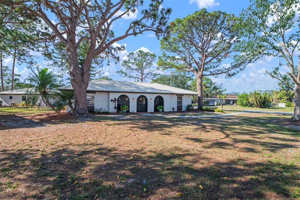 Picture of 407 Degas Drive, Nokomis, FL 34275