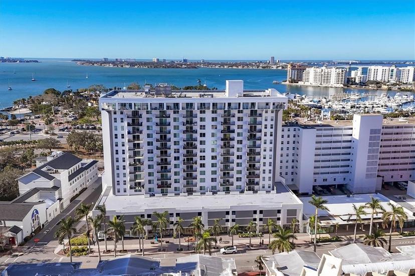 Picture of 101 S Gulfstream Avenue Unit 5K, Sarasota FL 34236
