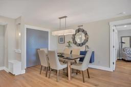 Picture of 101 S Gulfstream Avenue Unit 5K, Sarasota, FL 34236