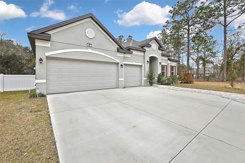 Picture of 95 Whitewood Street, Homosassa FL 34446