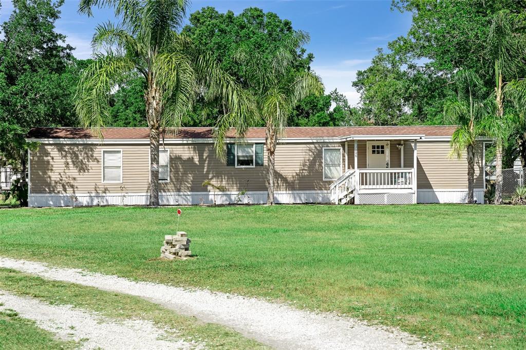 Picture of 12526 Spottswood Drive, Riverview, FL 33579