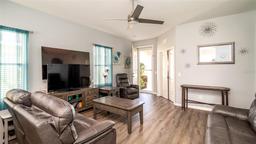 Picture of 5320 Aqua Breeze Drive, Bradenton, FL 34208