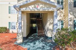 Picture of 18327 Bridle Club Drive Unit 18327, Tampa, FL 33647