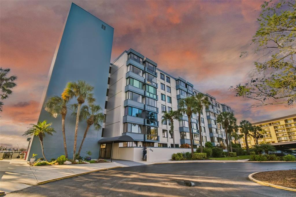 Picture of 644 Island Way Unit 206, Clearwater, FL 33767