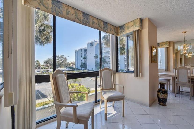 Picture of 644 Island Way Unit 206, Clearwater FL 33767