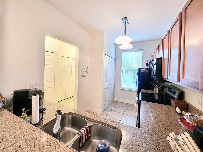 Picture of 2508 SW 35Th Place Unit 71, Gainesville FL 32608