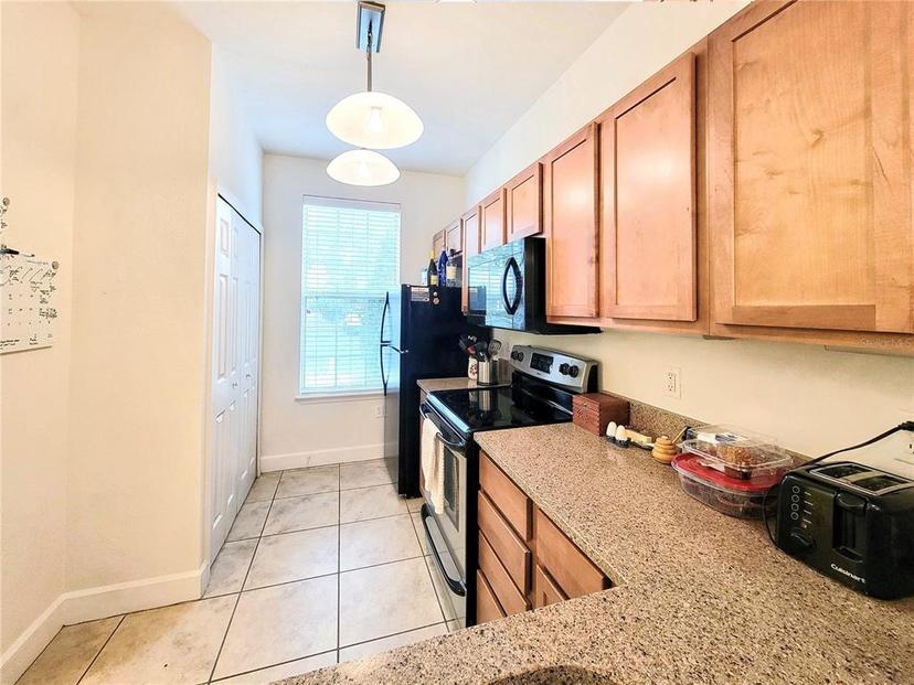Picture of 2508 SW 35Th Place Unit 71, Gainesville FL 32608