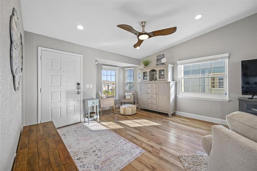 Picture of 370 8Th Avenue N Unit 7, Tierra Verde FL 33715