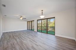 Picture of 230 Moree Loop Unit 4, Winter Springs, FL 32708