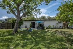 Picture of 5601 9Th Avenue N, St Petersburg, FL 33710