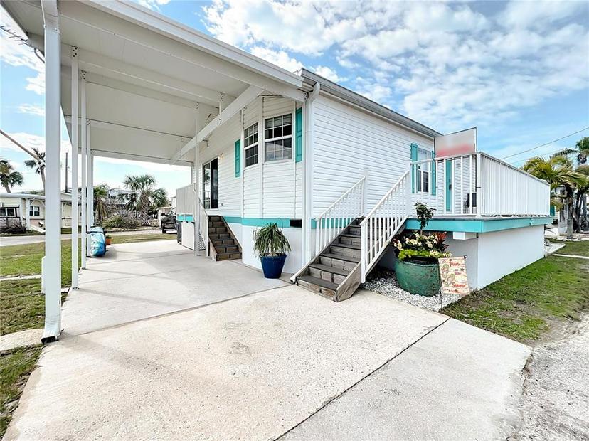 Picture of 2601 Gulf Drive N Unit 427, Bradenton Beach FL 34217