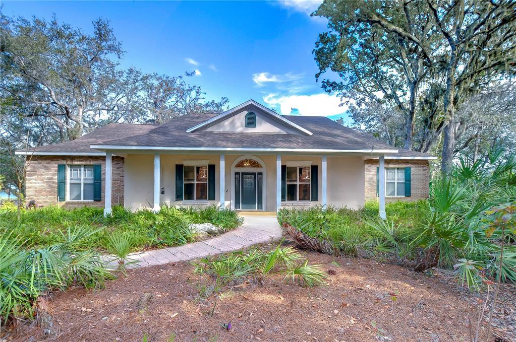 Picture of 5823 Audubon Manor Boulevard, Lithia, FL 33547