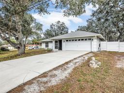 Picture of 2771 Siesta Drive, Venice, FL 34293