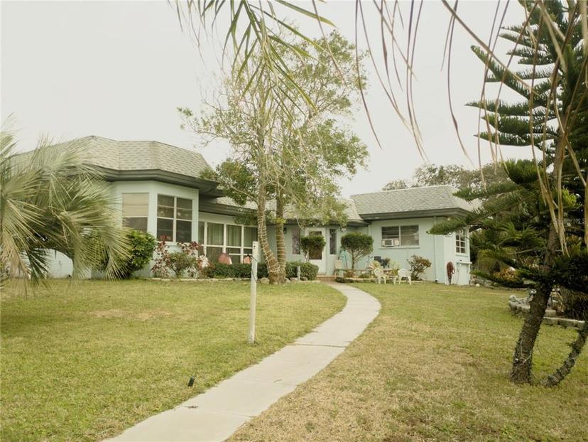 Picture of 2201 S Peninsula Drive, Daytona Beach FL 32118