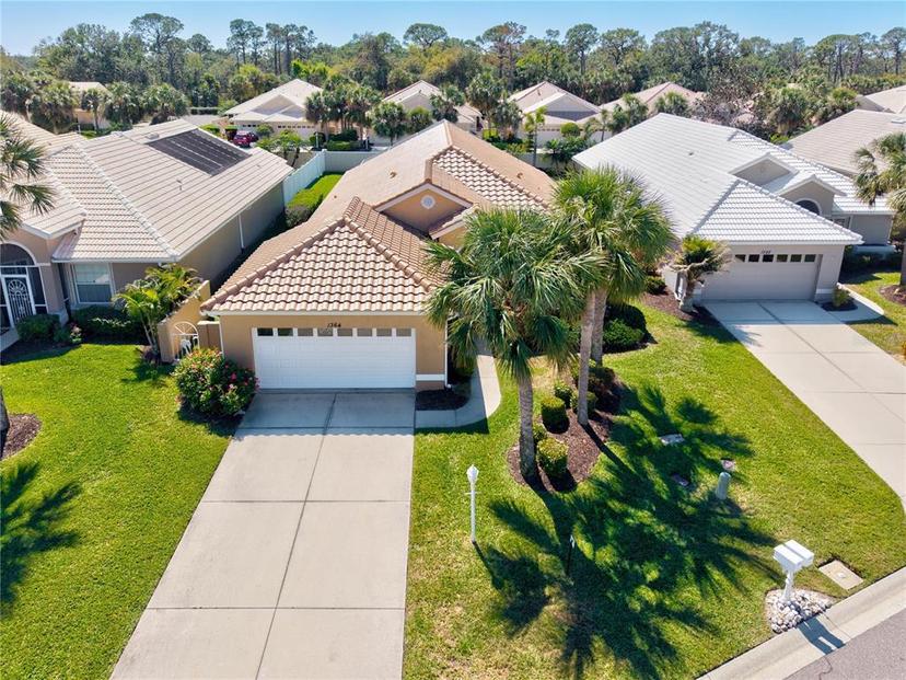 Picture of 1364 Berkshire Court, Venice FL 34292