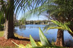 Picture of 1001 Willa Lake Circle, Oviedo, FL 32765