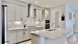 Picture of 14610 Horse Trot Road, Lithia, FL 33547
