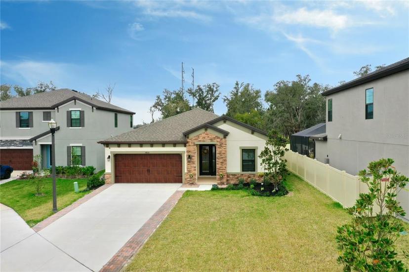 Picture of 14610 Horse Trot Road, Lithia FL 33547