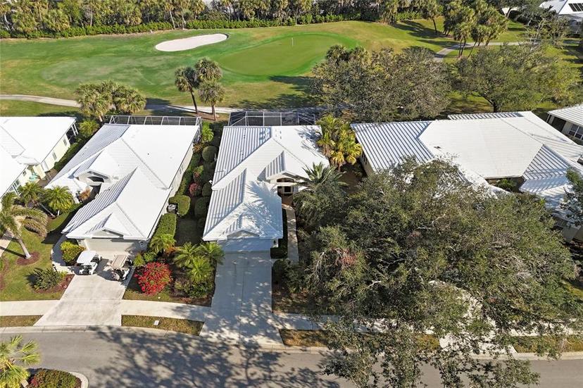 Picture of 522 Fallbrook Drive, Venice FL 34292