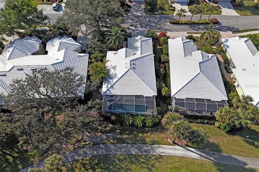 Picture of 522 Fallbrook Drive, Venice FL 34292