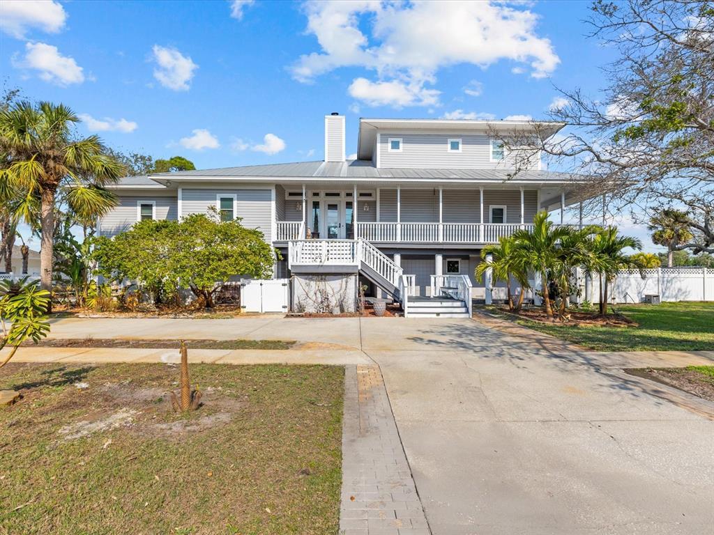 Picture of 1538 Riverside Drive, Tarpon Springs, FL 34689