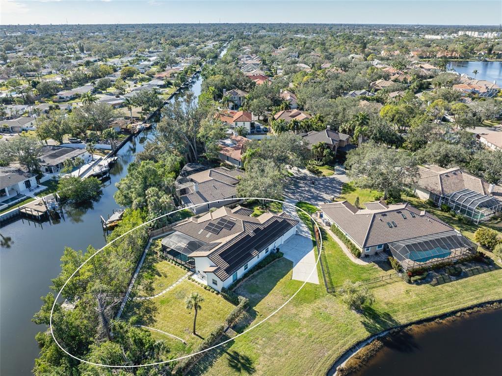 Picture of 1060 Water Oak Court Ne, St Petersburg, FL 33703