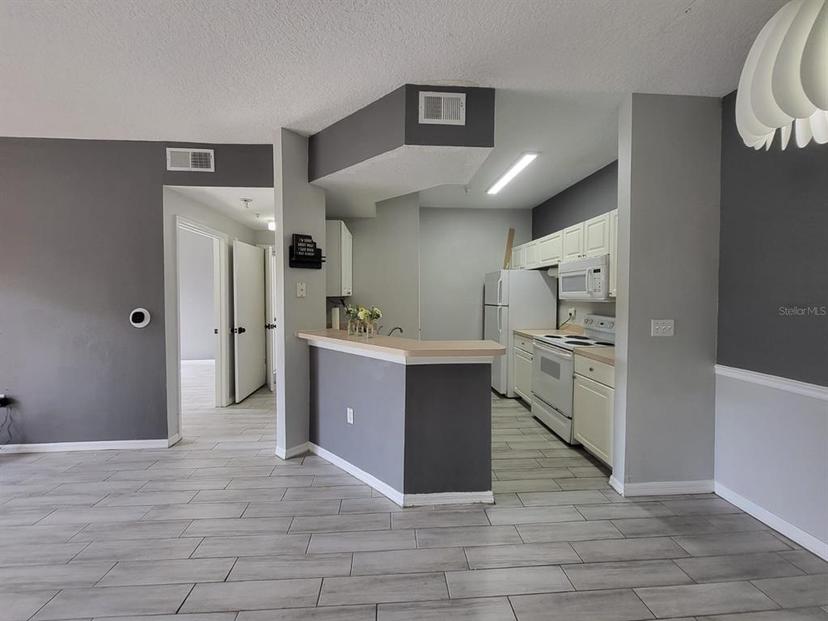 Picture of 5518 Metrowest Boulevard Unit 104, Orlando FL 32811