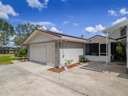 Picture of 123 Lakeview Drive, Auburndale, FL 33823