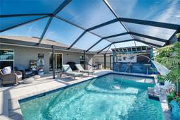 Picture of 8547 40Th Circle E, Palmetto, FL 34221