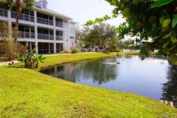 Picture of 2164 Vista Del Sol Circle Unit 505, Lutz, FL 33558