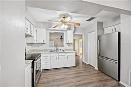 Picture of 2049 Jefferson Avenue, Deltona, FL 32738