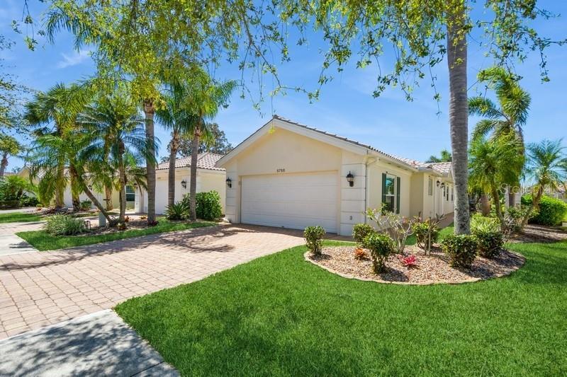 Picture of 5755 Ivrea Drive, Sarasota, FL 34238