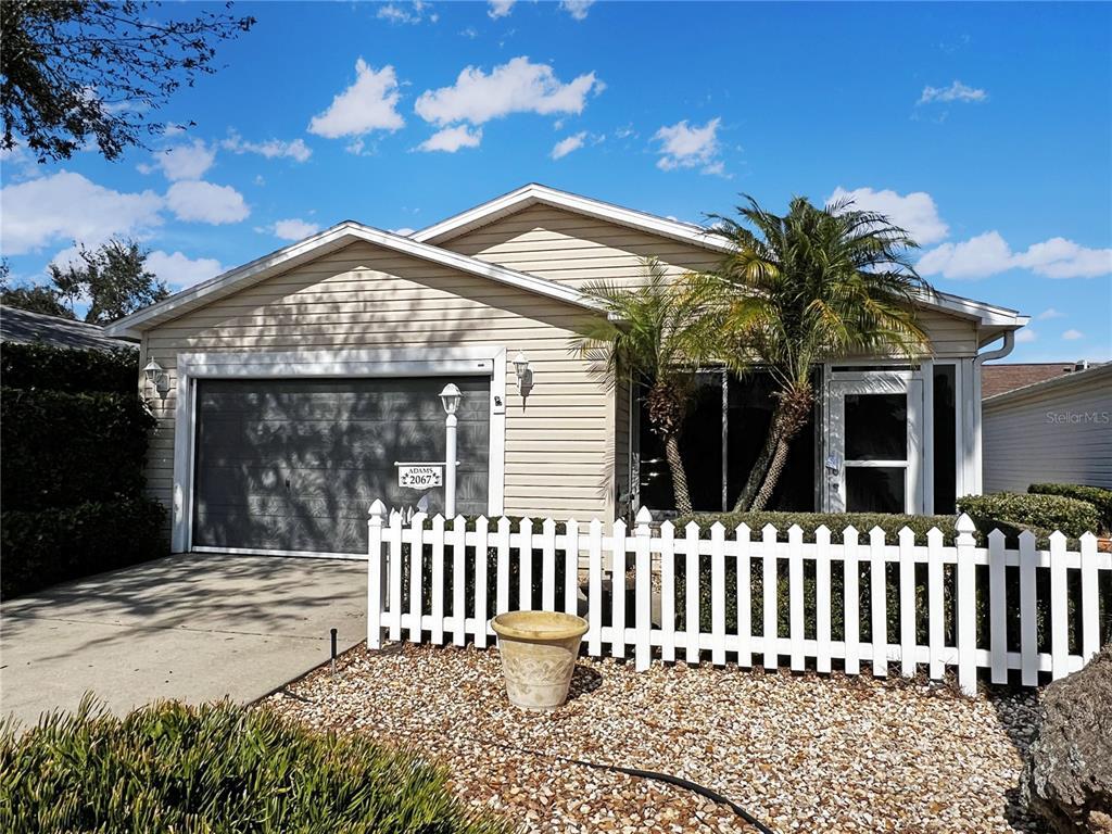 Picture of 2067 Broyhill Avenue, The Villages, FL 32162