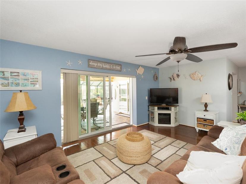 Picture of 14 Stone Mountain Boulevard, Englewood FL 34223
