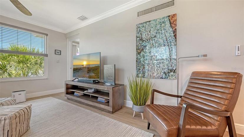 Picture of 4320 Falmouth Drive Unit 301, Longboat Key FL 34228
