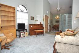 Picture of 5565 Salem Square Drive N, Palm Harbor, FL 34685