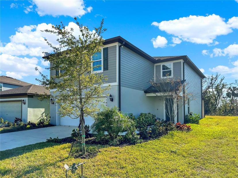 Picture of 9189 Royal River Circle, Parrish FL 34219