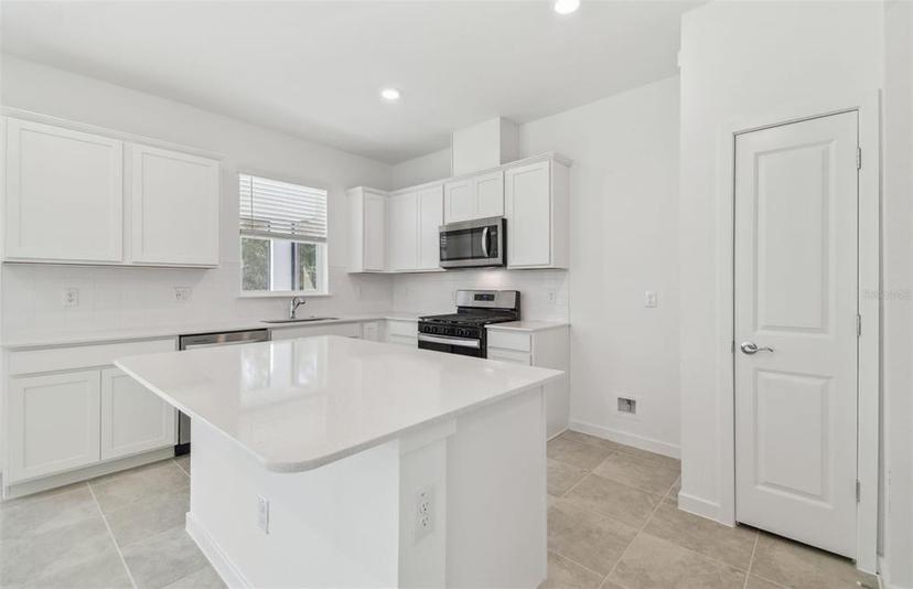 Picture of 1255 Kazaz Court, Zephyrhills FL 33540