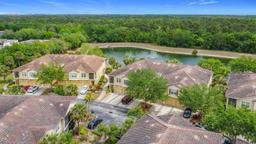 Picture of 2833 Oakwater Drive Unit 169, Kissimmee, FL 34747