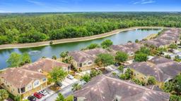 Picture of 2833 Oakwater Drive Unit 169, Kissimmee, FL 34747