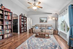 Picture of 35909 Joewood Avenue, Leesburg, FL 34788