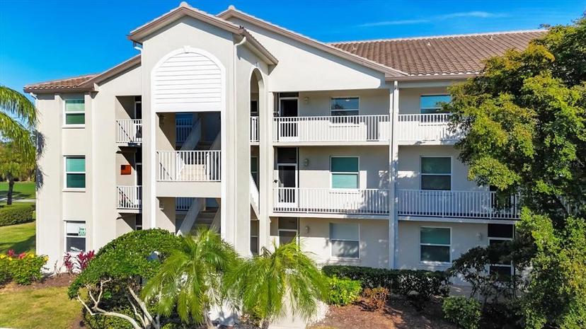 Picture of 8755 Olde Hickory Avenue Unit 7302, Sarasota FL 34238