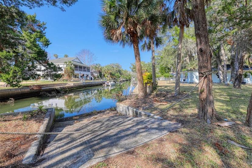 Picture of 6119 Beacon Point Drive, Weeki Wachee FL 34607