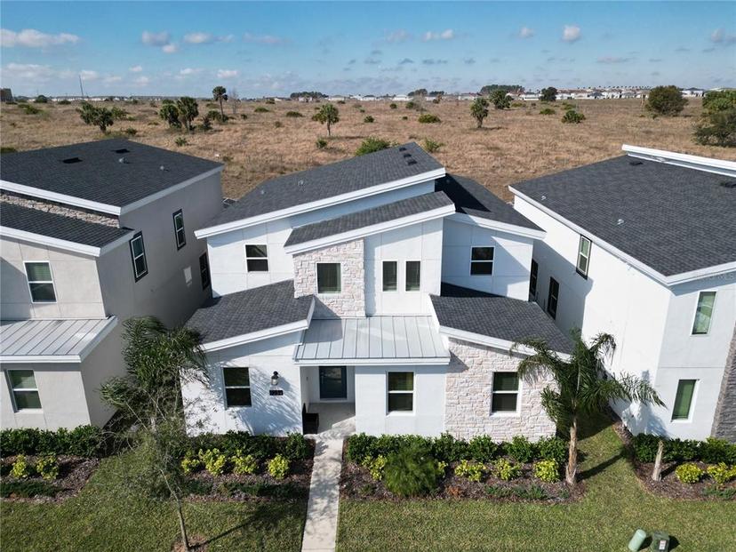 Picture of 9234 Sommerset Hills Drive, Davenport FL 33896