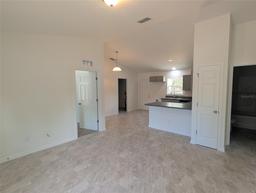 Picture of 67 NW Sparrow Road, Dunnellon, FL 34431