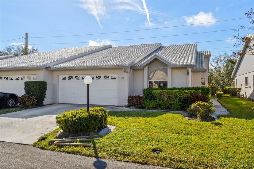 Picture of 5388 Pamela Wood Way Unit 8, Sarasota FL 34233