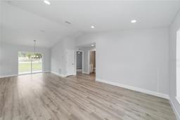 Picture of 15482 SW 10 Place, Ocala, FL 34481
