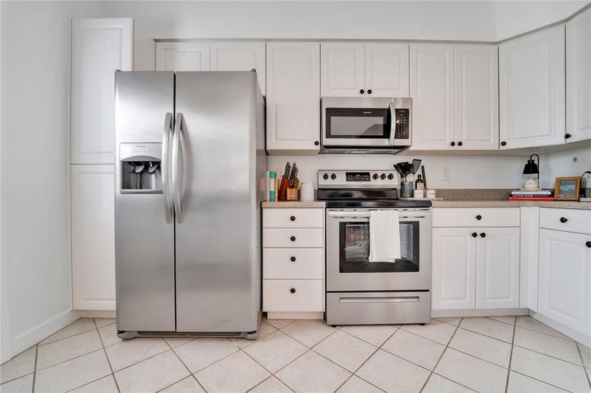 Picture of 2607 W Cleveland Street Unit B, Tampa FL 33609