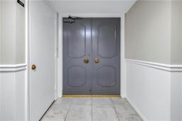 Picture of 220 Belleview Boulevard Unit 108, Belleair, FL 33756